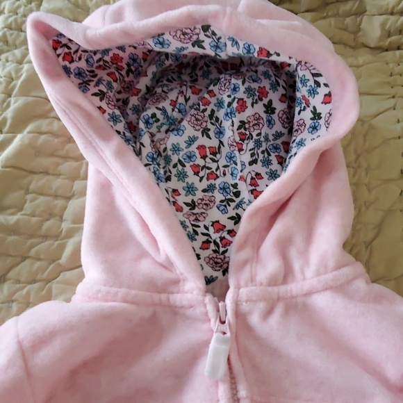 💕 Brand New Spring Cozy Footless Onesie 💕 - Picture 2 of 4